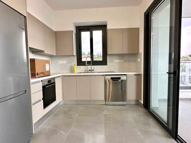 2-bedroom penthouse to rent: https://www.bazaraki.com/adv/5797053_2-bedroom-penthouse-to-rent (www.bazaraki.com)