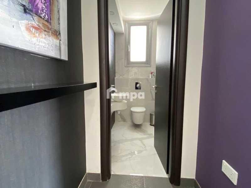  5-bedroom detached house to rent: https://www.bazaraki.com/adv/5789063_5-bedroom-detached-house-to-rent (www.bazaraki.com)