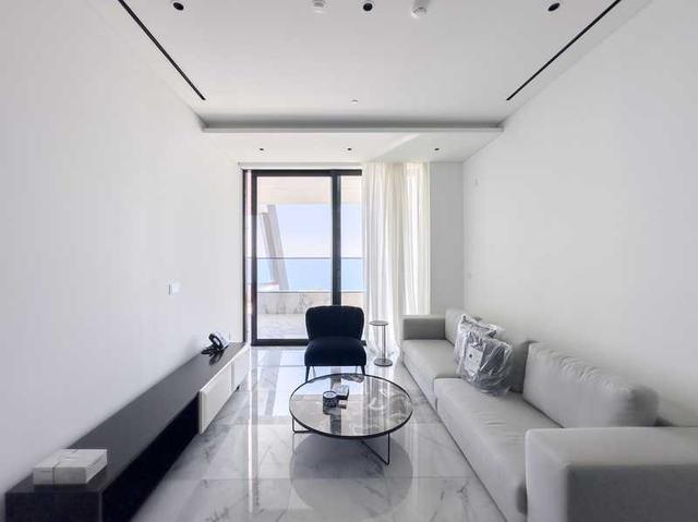 1-bedroom apartment to rent: https://www.bazaraki.com/adv/5798598_1-bedroom-apartment-to-rent (www.bazaraki.com)
