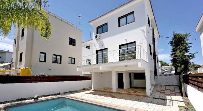 4 bedroom house for sale in Nisou: https://www.facebook.com/marketplace/item/2140911273083648 (www.facebook.com)