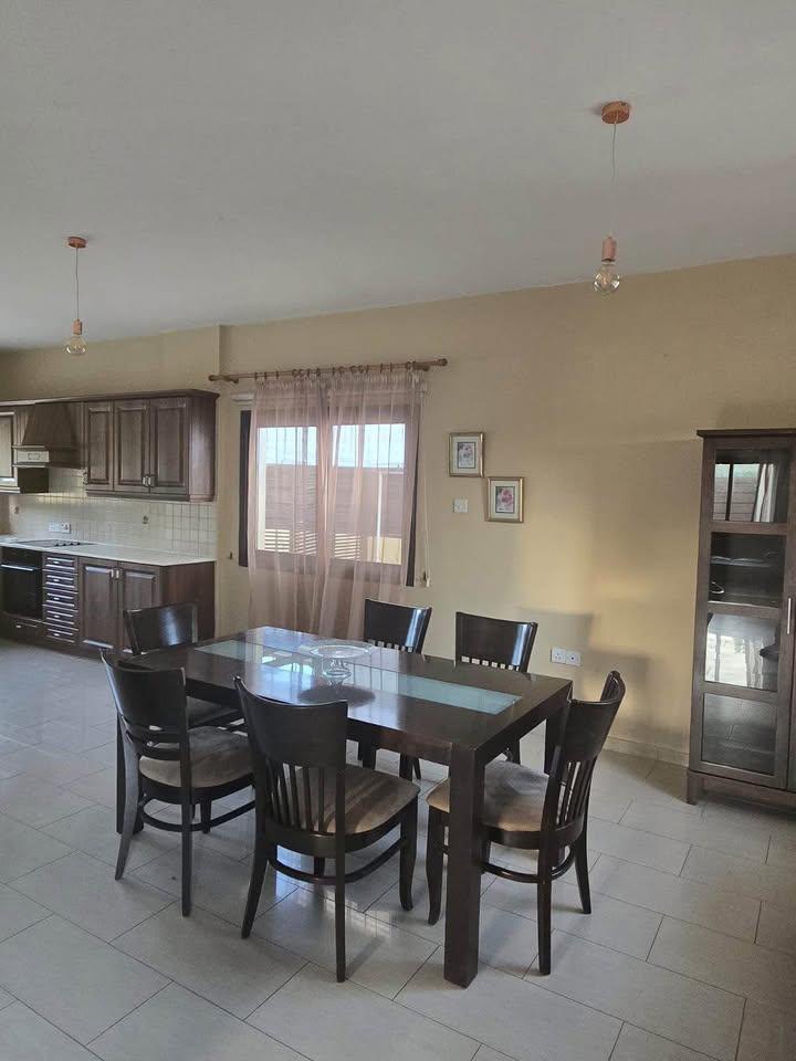 Amazing house for rent: https://www.facebook.com/marketplace/item/1890215501792125 (www.facebook.com)