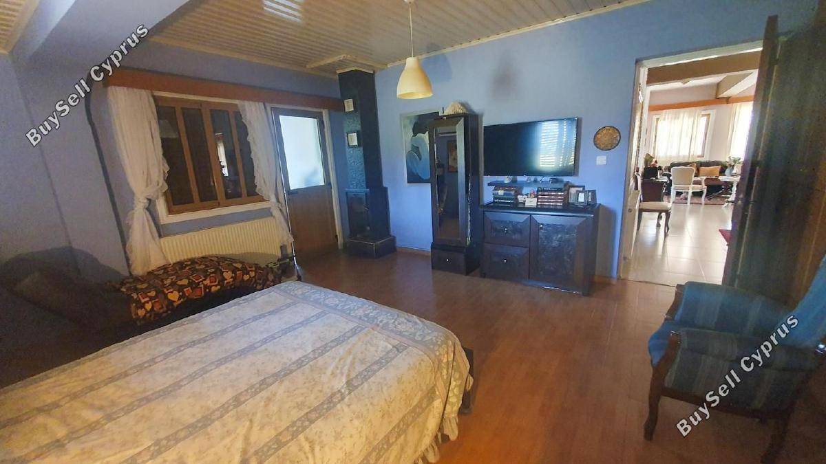5 Bedroom Detached house for sale in Pervolia, Larnaca: https://www.buysellcyprus.com/property-for-sale/larnaca/pervolia/5-bed-detached-house-for-sale-pervolia-larnaca-1796724.html (www.buysellcyprus.com)
