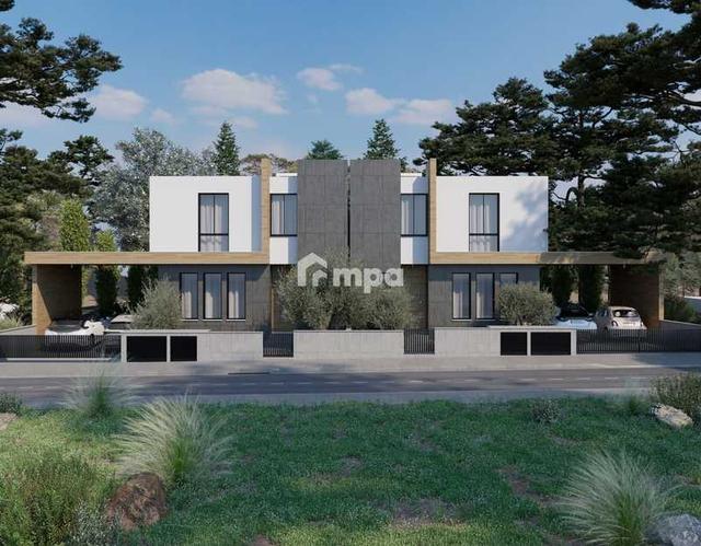 3-bedroom detached house for sale: https://www.bazaraki.com/adv/5787086_3-bedroom-detached-house-for-sale (www.bazaraki.com)