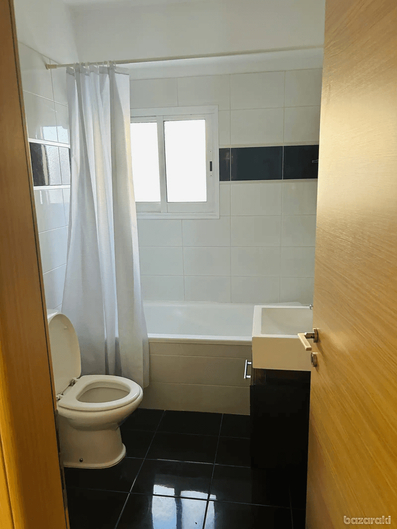 2-bedroom apartment to rent: https://www.bazaraki.com/adv/5798547_2-bedroom-apartment-to-rent (www.bazaraki.com)