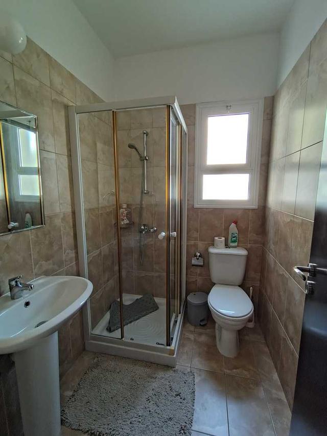 2-bedroom apartment to rent: https://www.bazaraki.com/adv/5796919_2-bedroom-apartment-to-rent (www.bazaraki.com)