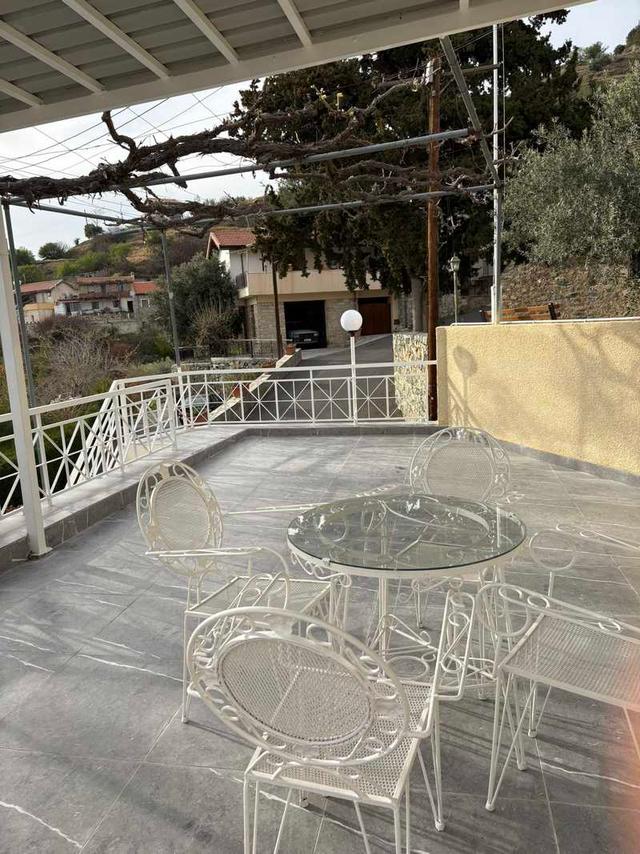 1-bedroom detached house to rent: https://www.bazaraki.com/adv/5798239_1-bedroom-detached-house-to-rent (www.bazaraki.com)