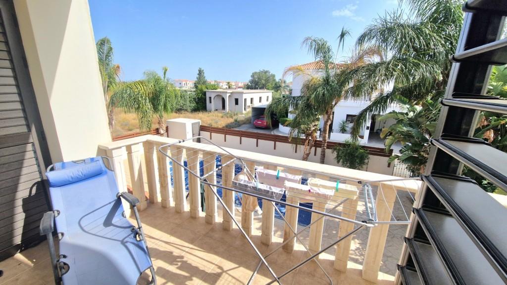 3 Bedroom Detached House For Sale: https://www.zyprus.com/property/39366/3-bedrooms-house-detached-house-in-frenaros-famagusta (www.zyprus.com)