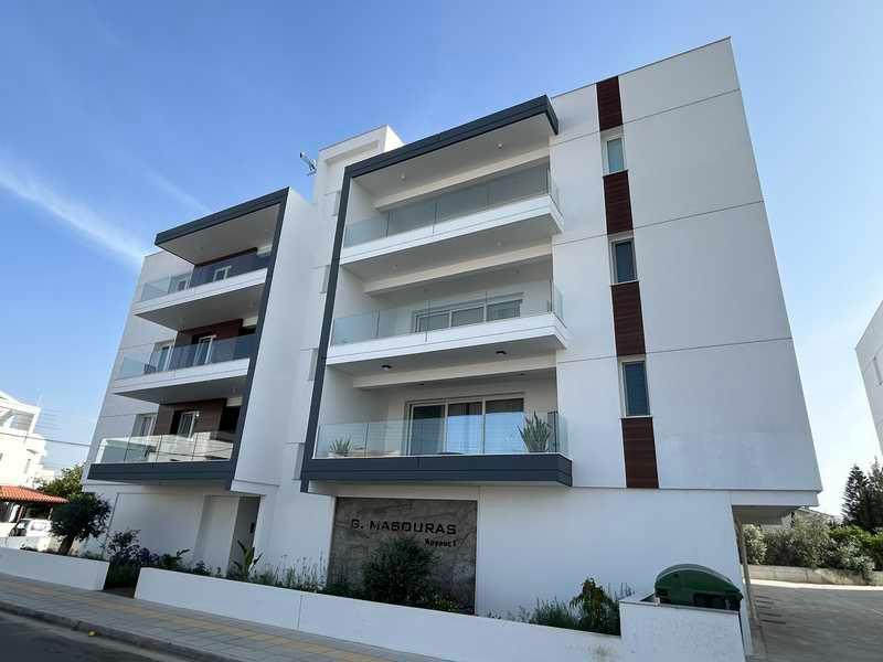 2-bedroom apartment to rent: https://www.bazaraki.com/adv/5795836_2-bedroom-apartment-to-rent (www.bazaraki.com)