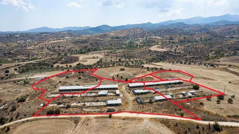 Agricultural land 37460 m²: https://www.bazaraki.com/adv/5791282_agricultural-land-37460-m2 (www.bazaraki.com)