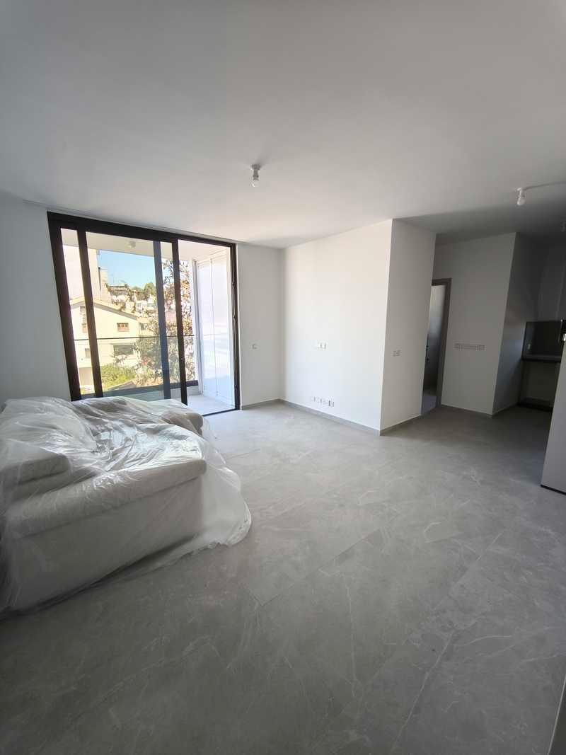 1-bedroom apartment to rent: https://www.bazaraki.com/adv/5786916_1-bedroom-apartment-to-rent (www.bazaraki.com)