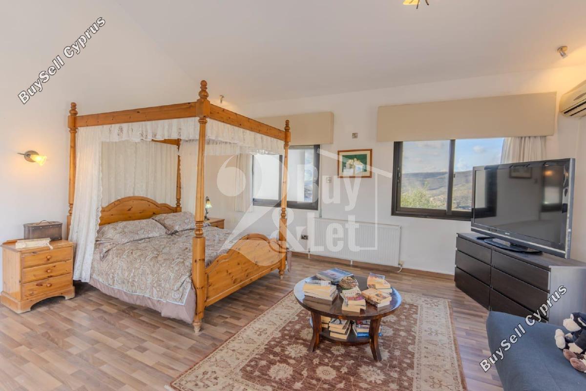 7 Bedroom Detached house to rent in Foinikaria, Limassol: https://www.buysellcyprus.com/property-for-rent/limassol/foinikaria/7-bed-detached-house-to-rent-foinikaria-limassol-1797614.html (www.buysellcyprus.com)