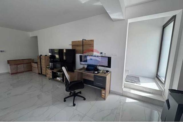 3-bedroom detached house for sale: https://www.bazaraki.com/adv/5789326_3-bedroom-detached-house-for-sale (www.bazaraki.com)