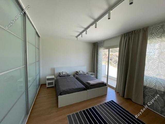 5 Bedroom Detached house to rent in Agios Tychonas, Limassol: https://www.buysellcyprus.com/property-for-rent/limassol/agios-tychonas/5-bed-detached-house-to-rent-agios-tychonas-limassol-1796772.html (www.buysellcyprus.com)