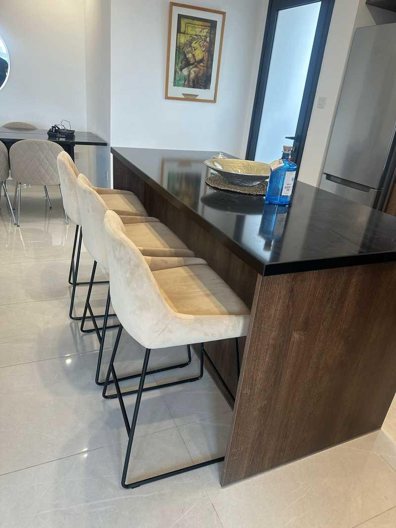 3-bedroom penthouse to rent: https://www.bazaraki.com/adv/5796472_3-bedroom-penthouse-to-rent (www.bazaraki.com)