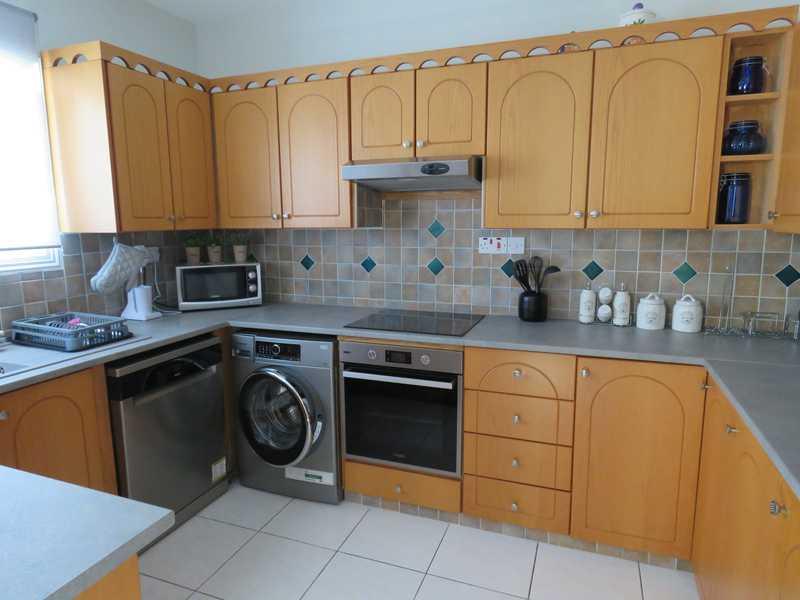 4-bedroom detached house to rent: https://www.bazaraki.com/adv/5798352_4-bedroom-detached-house-to-rent (www.bazaraki.com)