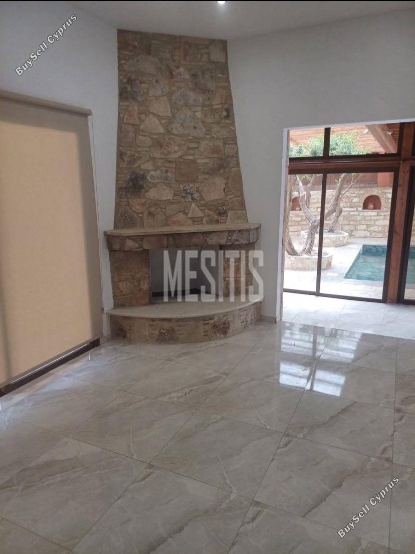 4 Bedroom Detached house to rent in Episkopi Lemesou, Limassol: https://www.buysellcyprus.com/property-for-rent/limassol/episkopi-lemesou/4-bed-detached-house-to-rent-episkopi-lemesou-limassol-1792860.html (www.buysellcyprus.com)
