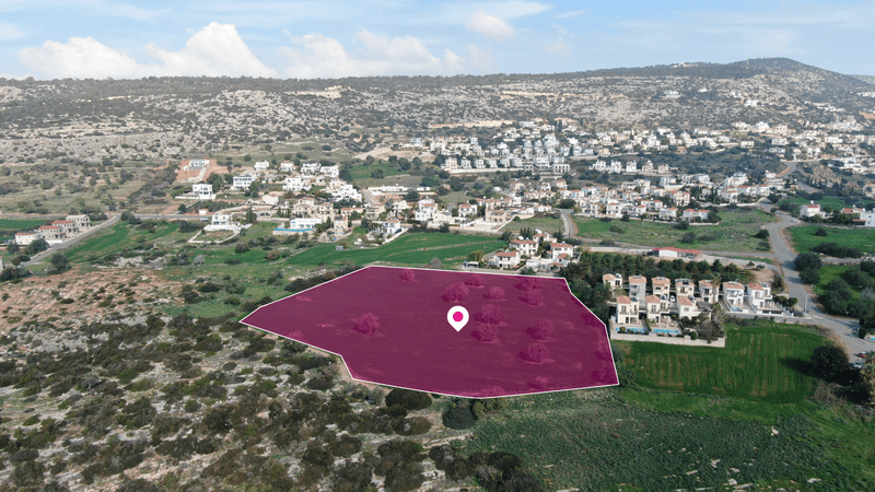 Residential land 4390 m²: https://www.bazaraki.com/adv/5798573_residential-land-4390-m2 (www.bazaraki.com)