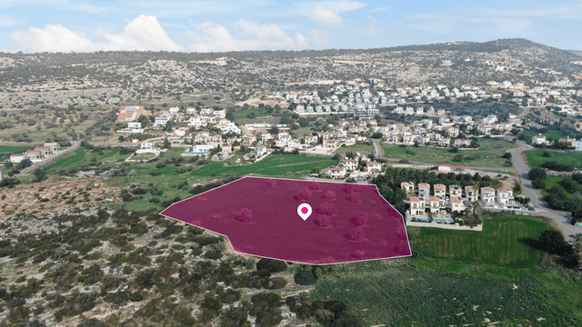 Residential land 4390 m²: https://www.bazaraki.com/adv/5798573_residential-land-4390-m2 (www.bazaraki.com)
