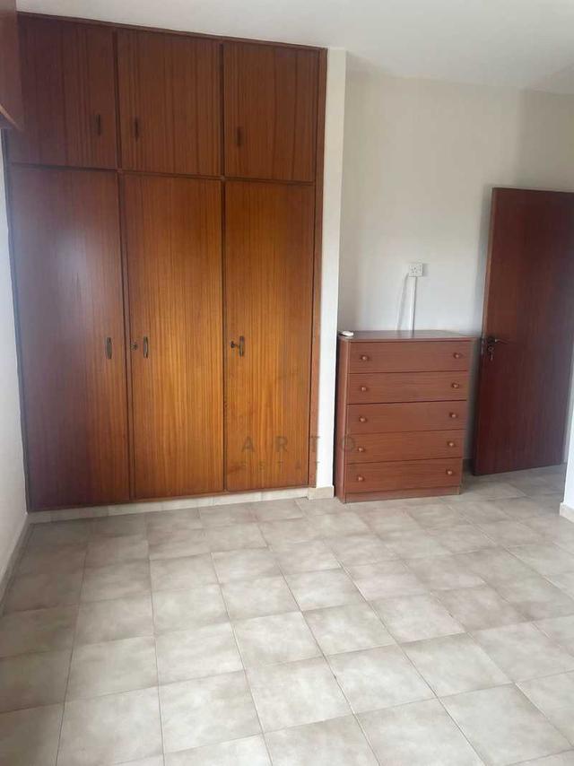  3-bedroom apartment to rent: https://www.bazaraki.com/adv/5790391_3-bedroom-apartment-to-rent (www.bazaraki.com)