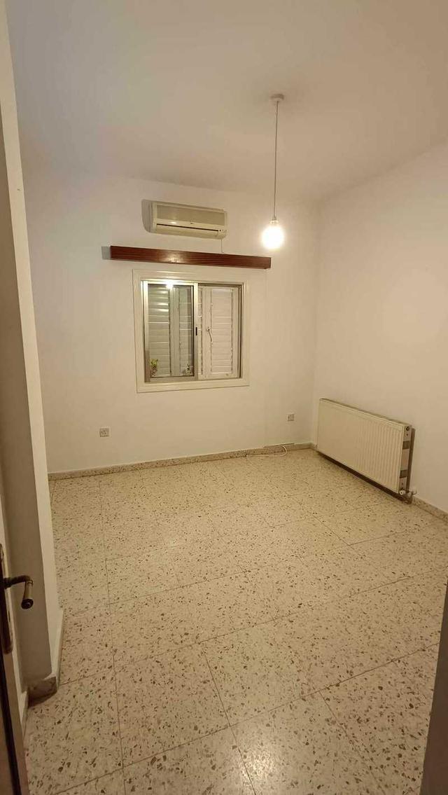 3-bedroom semi-detached for sale: https://www.bazaraki.com/adv/5787316_3-bedroom-semi-detached-for-sale (www.bazaraki.com)
