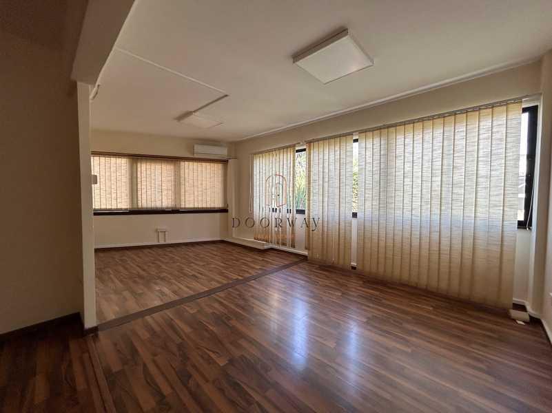 Office in mesa geitonia: https://www.bazaraki.com/adv/5796748_office-in-mesa-geitonia (www.bazaraki.com)