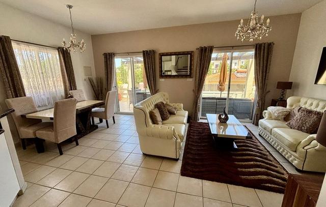 3 Bedroom Detached House For Sale: https://www.zyprus.com/property/39349/3-bedrooms-house-detached-house-in-tala-paphos (www.zyprus.com)