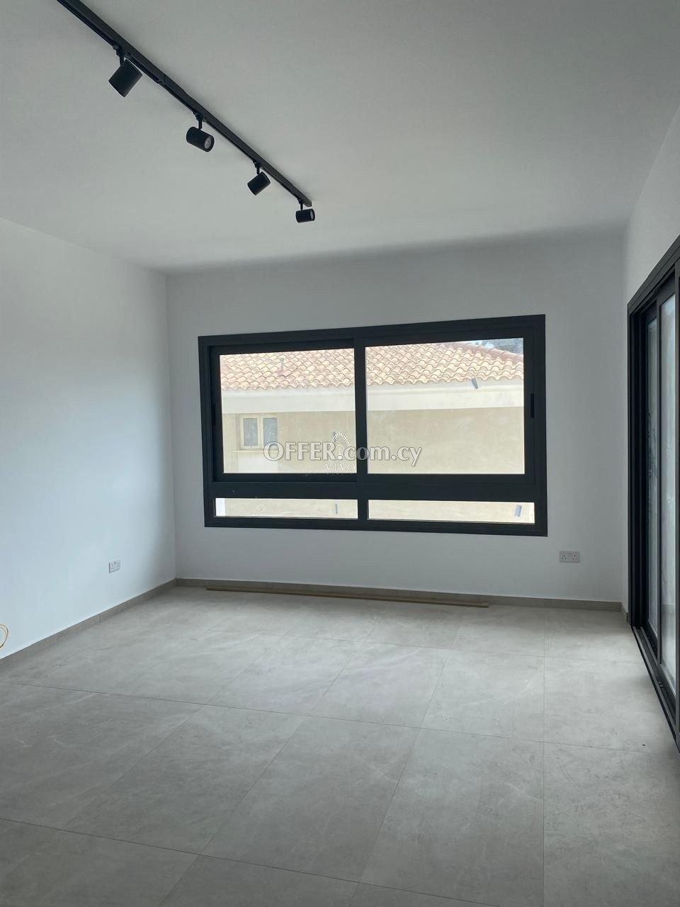 BRAND NEW THREE BEDROOM WHOLE- FLOOR APARTMENT + STUDIO IN PANTHEA: https://www.offer.com.cy/en/brand-new-three-bedroom-whole-floor-apartment-studio-in-panthea/21-816461/ (www.offer.com.cy)