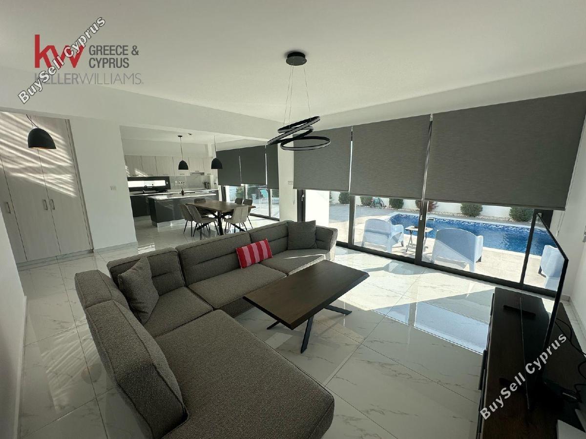4 Bedroom Detached house to rent in Livadia Larnacas, Larnaca: https://www.buysellcyprus.com/property-for-rent/larnaca/livadia-larnacas/4-bed-detached-house-to-rent-livadia-larnacas-larnaca-1800360.html (www.buysellcyprus.com)