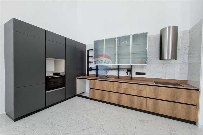 2-bedroom penthouse for sale: https://www.bazaraki.com/adv/5797864_2-bedroom-penthouse-for-sale (www.bazaraki.com)