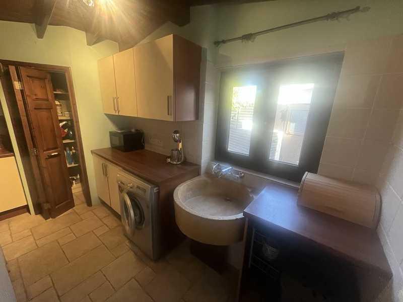 3-bedroom semi-detached for sale: https://www.bazaraki.com/adv/5797019_3-bedroom-semi-detached-for-sale (www.bazaraki.com)