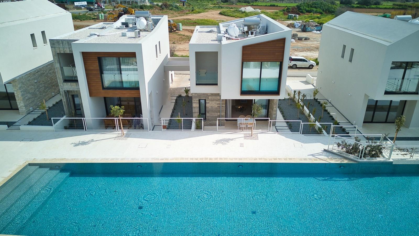 3-bedroom house in Paphos №153847: https://dom.com.cy/en/catalog/rent/153847/ (dom.com.cy)