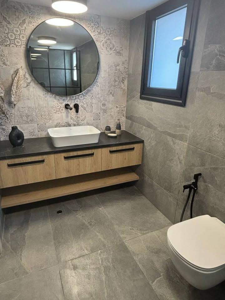 3 bedroom detached house in Episkopi: https://www.facebook.com/marketplace/item/1774697746734035 (www.facebook.com)