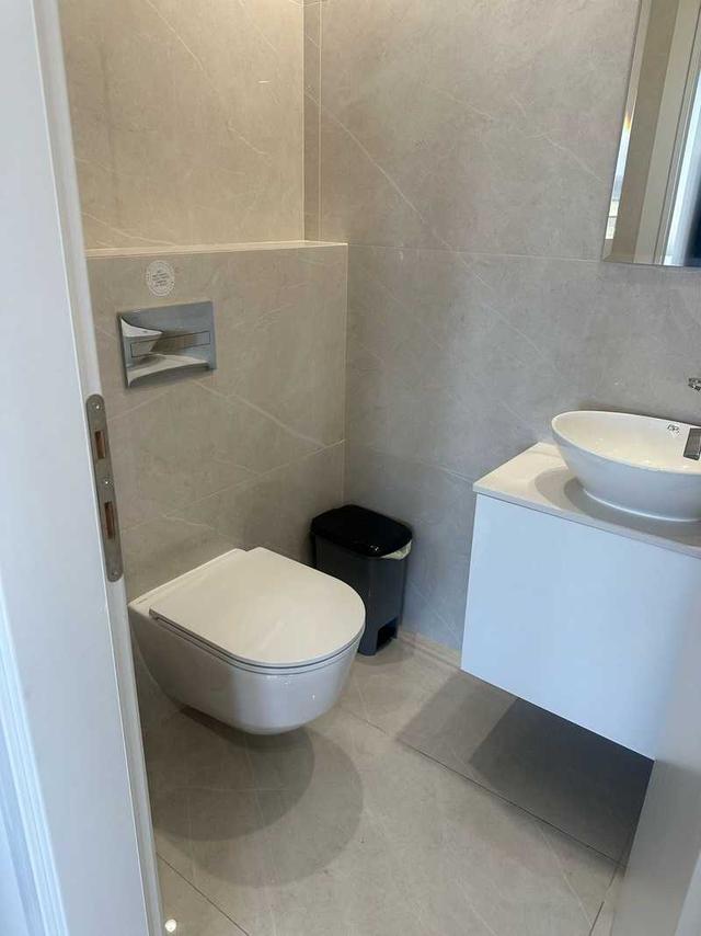 3-bedroom penthouse to rent: https://www.bazaraki.com/adv/5796472_3-bedroom-penthouse-to-rent (www.bazaraki.com)