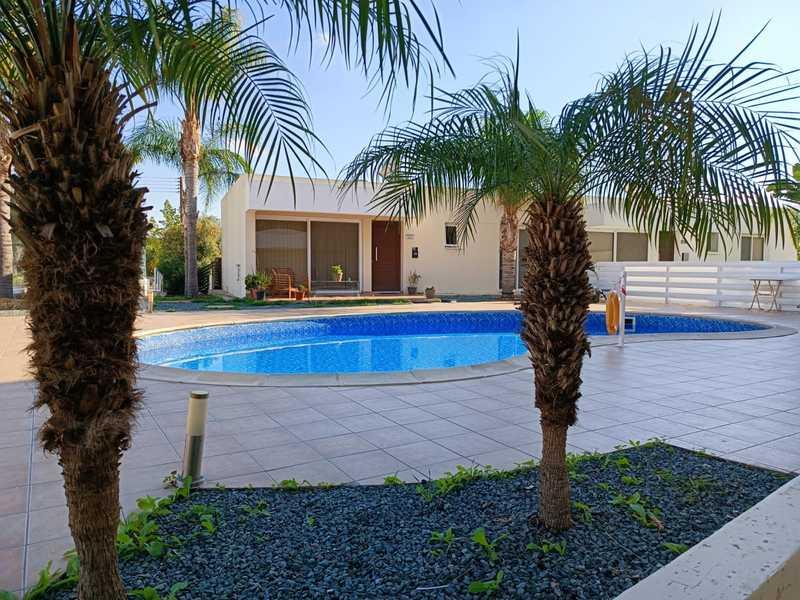 1-bedroom apartment for sale: https://www.bazaraki.com/adv/5786472_1-bedroom-apartment-for-sale (www.bazaraki.com)