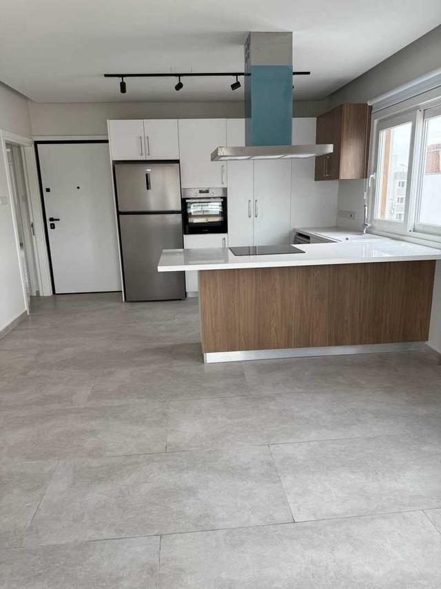 3-bedroom apartment to rent: https://www.bazaraki.com/adv/5798680_3-bedroom-apartment-to-rent (www.bazaraki.com)
