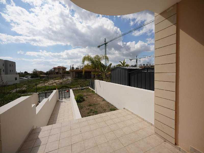 1-bedroom apartment for sale: https://www.bazaraki.com/adv/5798377_1-bedroom-apartment-for-sale (www.bazaraki.com)