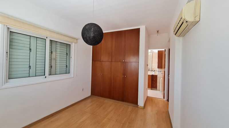 3-bedroom penthouse to rent: https://www.bazaraki.com/adv/5786490_3-bedroom-penthouse-to-rent (www.bazaraki.com)