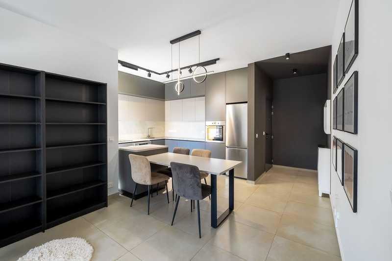 2-bedroom apartment for sale: https://www.bazaraki.com/adv/5795971_2-bedroom-apartment-for-sale (www.bazaraki.com)
