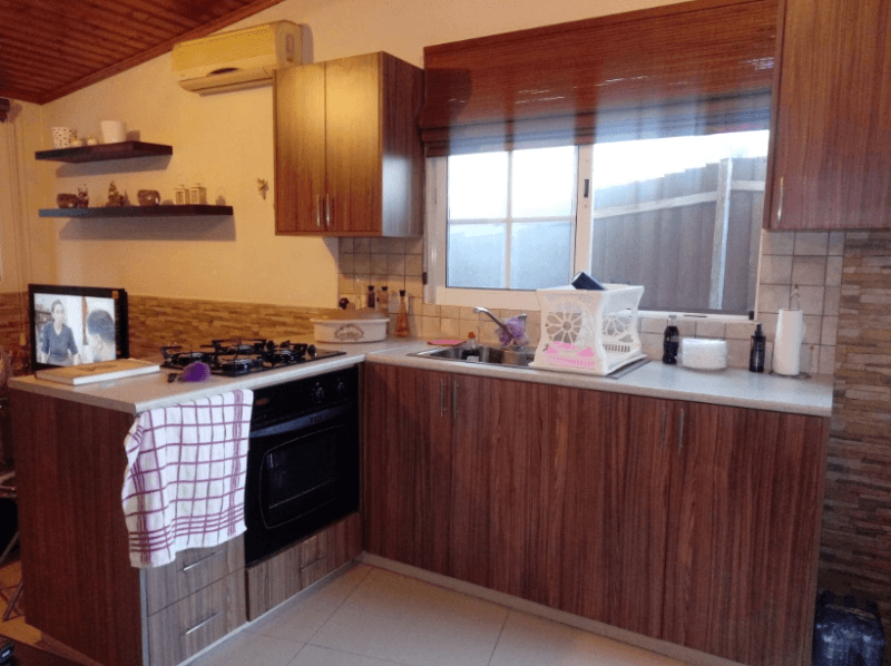 2-bedroom villa for sale: https://www.bazaraki.com/adv/5793666_2-bedroom-villa-for-sale (www.bazaraki.com)
