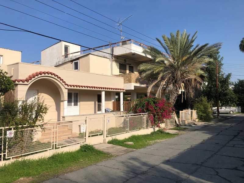 2-bedroom detached house to rent: https://www.bazaraki.com/adv/5791840_2-bedroom-detached-house-to-rent (www.bazaraki.com)