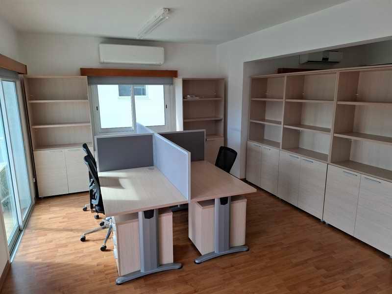 3-bedroom apartment for sale: https://www.bazaraki.com/adv/5798476_3-bedroom-apartment-for-sale (www.bazaraki.com)