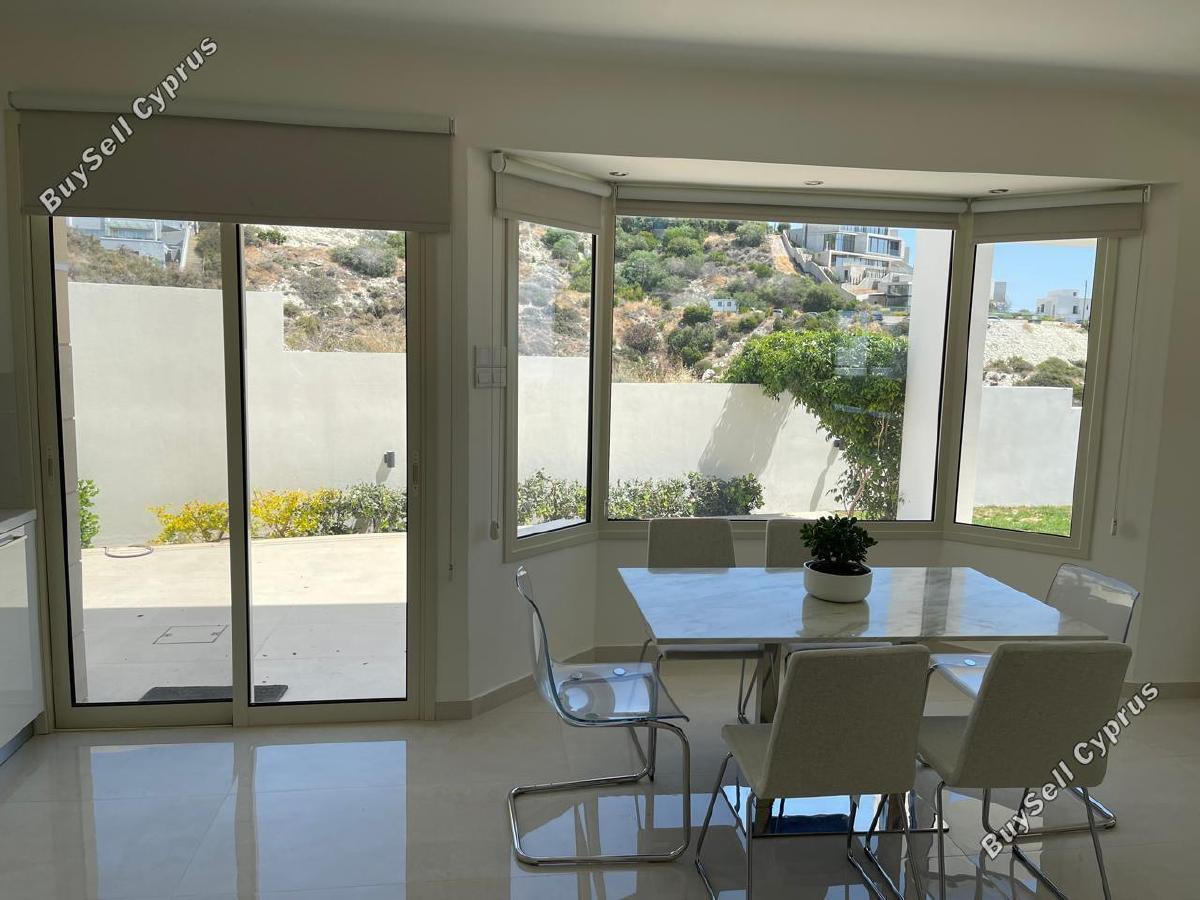 5 Bedroom Detached house to rent in Agios Tychonas, Limassol: https://www.buysellcyprus.com/property-for-rent/limassol/agios-tychonas/5-bed-detached-house-to-rent-agios-tychonas-limassol-1796772.html (www.buysellcyprus.com)
