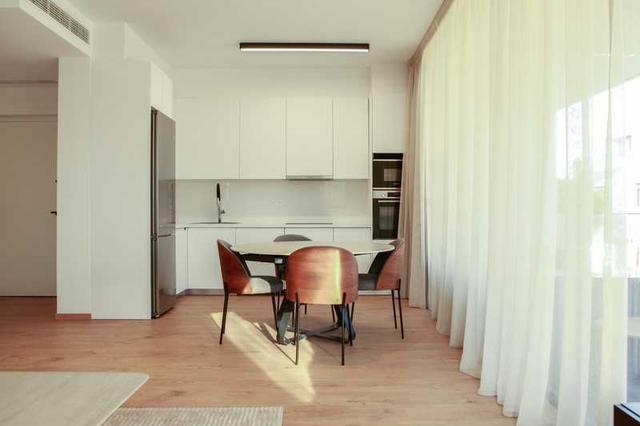 2-bedroom apartment to rent: https://www.bazaraki.com/adv/5794437_2-bedroom-apartment-to-rent (www.bazaraki.com)