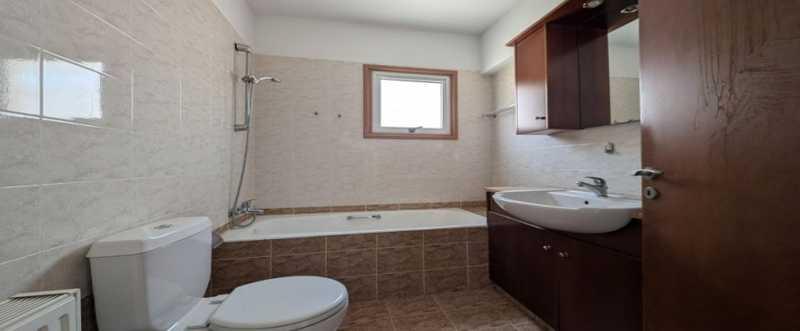 5-bedroom maisonette for sale: https://www.bazaraki.com/adv/5799747_5-bedroom-maisonette-for-sale (www.bazaraki.com)