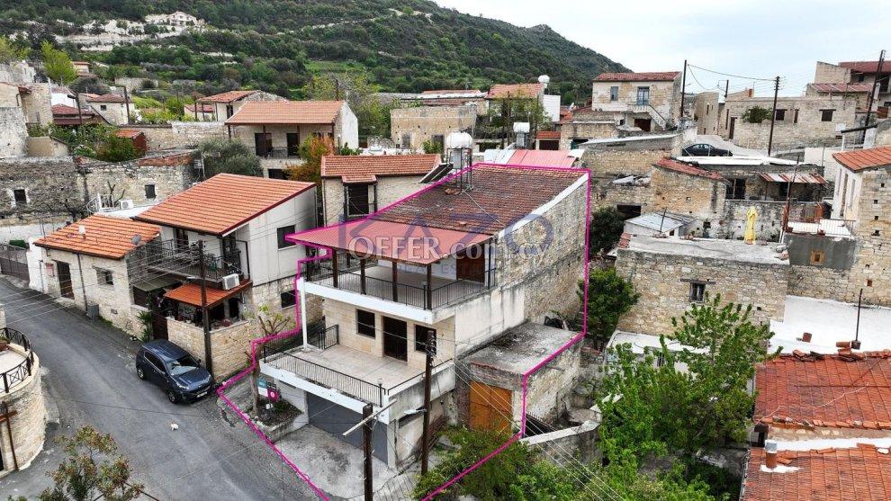 Two Storey House, Dora, Limassol: https://www.offer.com.cy/en/two-storey-house-dora-limassol/21-814899/ (www.offer.com.cy)