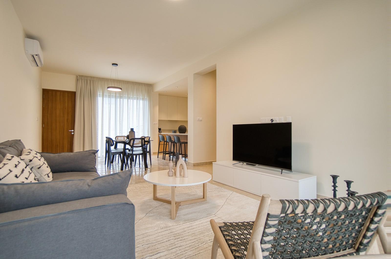 3-bedroom flat in Paphos №153865: https://dom.com.cy/en/catalog/rent/153865/ (dom.com.cy)
