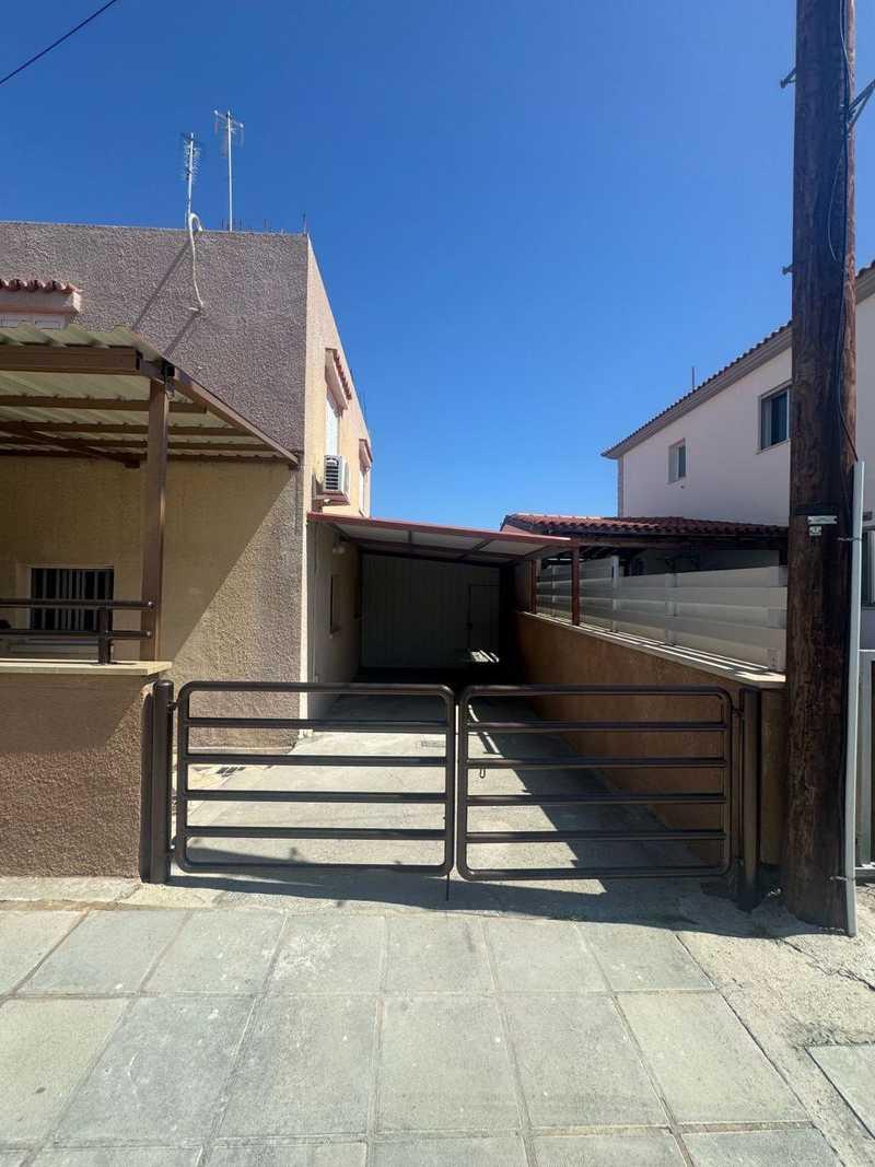 2-bedroom semi-detached to rent: https://www.bazaraki.com/adv/5787362_2-bedroom-semi-detached-to-rent (www.bazaraki.com)