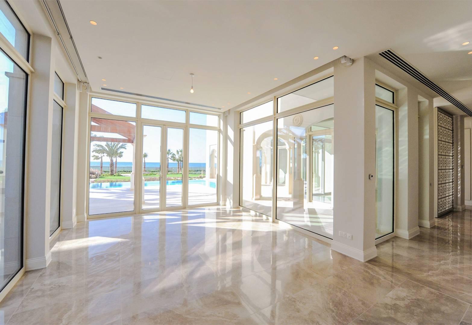 New 5-bedroom villa in Larnaca № 153380: https://dom.com.cy/en/catalog/sale/153380/ (dom.com.cy)