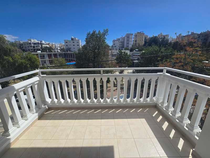 2-bedroom apartment to rent: https://www.bazaraki.com/adv/5799335_2-bedroom-apartment-to-rent (www.bazaraki.com)