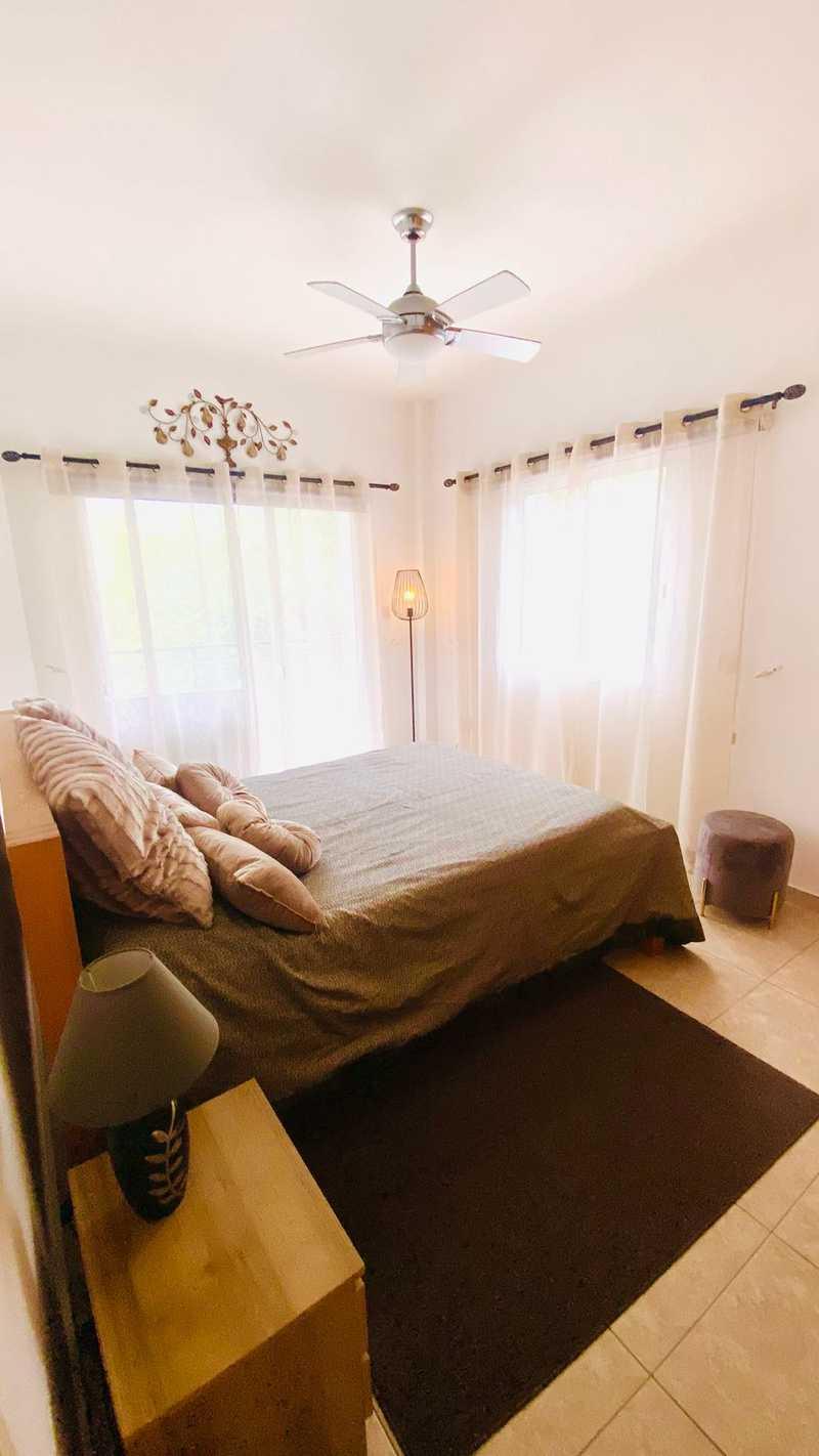 2-bedroom apartment to rent: https://www.bazaraki.com/adv/5765289_2-bedroom-apartment-to-rent (www.bazaraki.com)
